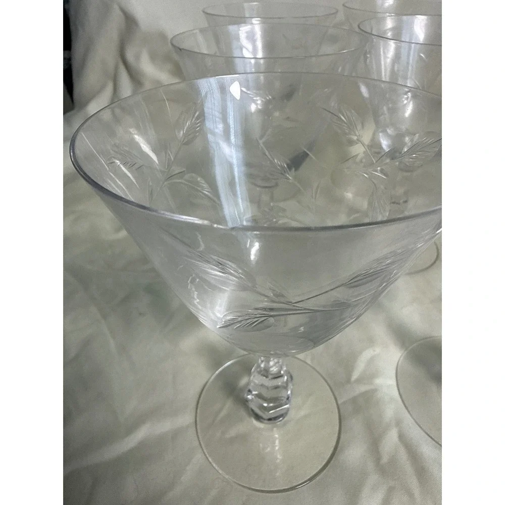Princess House Heritage Pattern  Crystal Wine Glasses Set 8 Faceted Stem